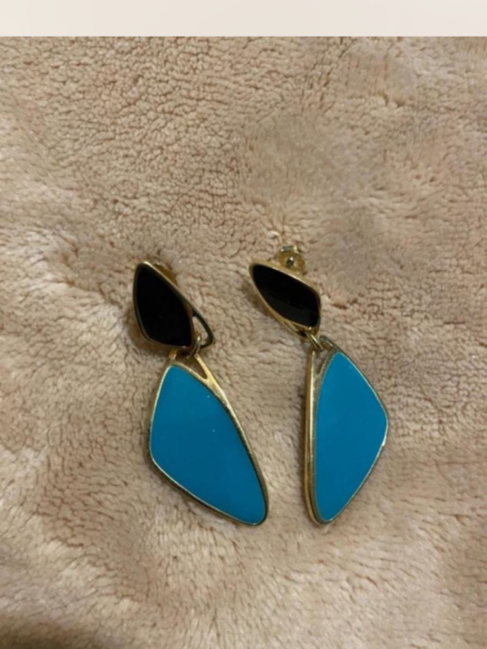 Avon Turquoise and Black Gold-Tone Drop Earrings